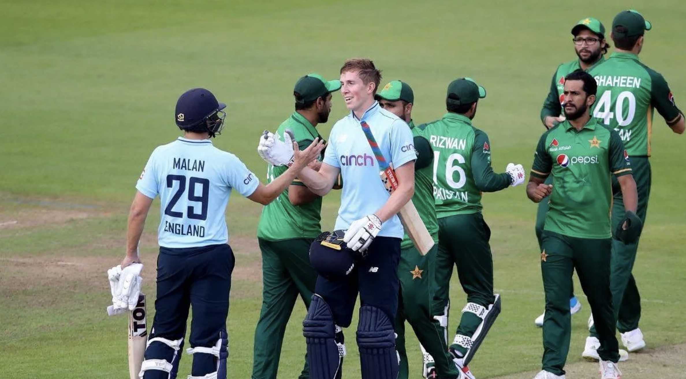 Craig Overton and Brydon Carse sealed England's record run-chase at Edgbaston. @ Getty Images